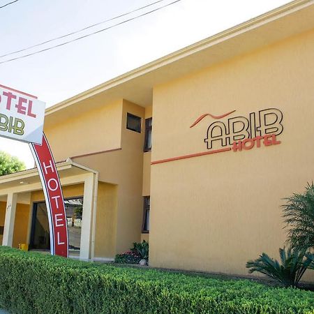 Hotel Abib Іраті Екстер'єр фото